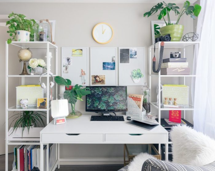 Office desk decor ideas